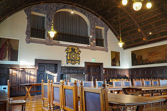 Großer Sitzungssaal im Rathaus - Sitz des Freisinger Stadtrats.