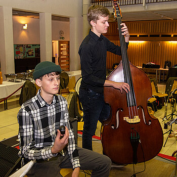 "Mieke and the Boys" begeistern das Publikum. (Foto: Stadt Freising)