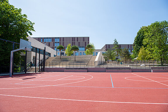 Schulen am SteinPark - Freianlagen. (Foto: Stadt Freising) 