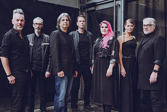 Das Foto zeigt die Musiker der Band RPWL