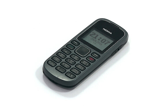 Altes Handy als Rohstofflieferant