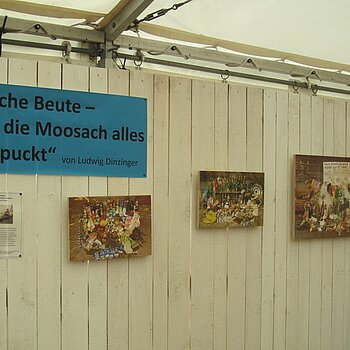  Ausstellung „Reiche Beute - Was die Moosach alles ausspuckt“ von Ludwig Dinzinger