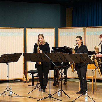 Das Saxophon-Quartett "Saxadonna" der Musikschule Freising. (Foto: Stadt Freising)