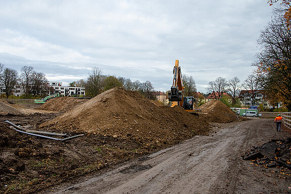 Baustellenzufahrt parallel zur General-von-Stein-Straße. (Foto: Stadt Freising)