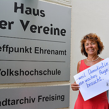 Marita Hanold,  ehrenamtliche Mitarbeiterin im Treffpunkt Ehrenamt und bei Balu und Du. "Ich bin dabei, weil Demokratie ein waches Auge braucht."