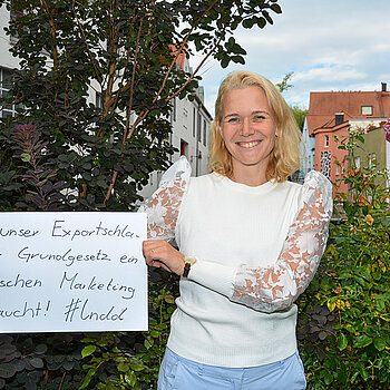 Dr. Hanna Sammüller-Gradl, Stadtjuristin und Referatsleiterin sagt: " Ich bin dabei, weil unser Exportschlager Grundgesetz ein bisschen Markting braucht"