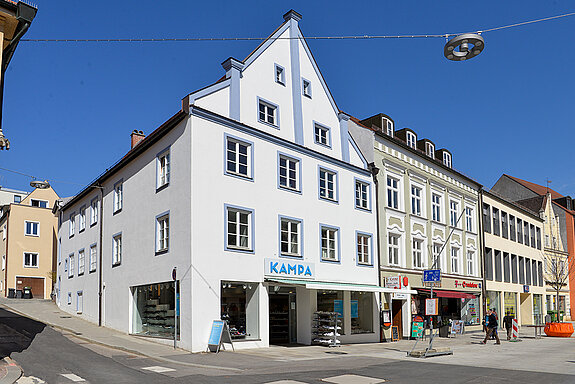 Fassade Untere Hauptstraße 15. (Foto: Stadt Freising)
