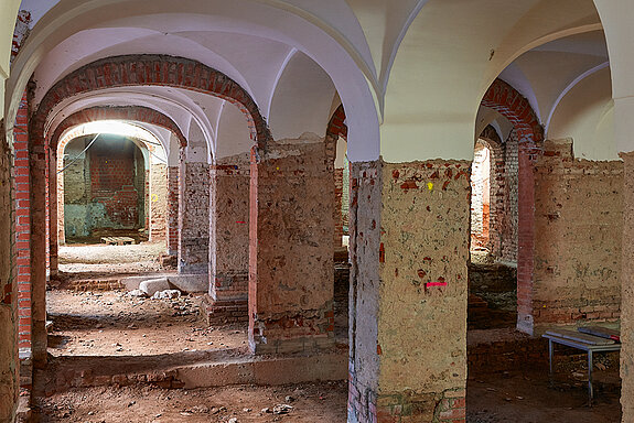 Dachsanierung und Deckenverstärkung im Asamgebäude Freising. 