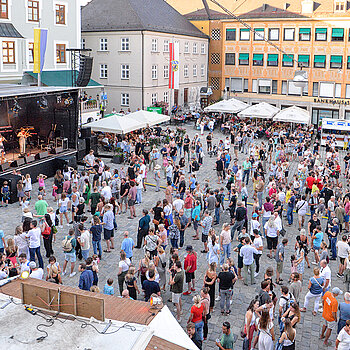 Die Gruppe "Chakulou". (Foto: Sabina Kirchmaier)