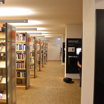 Bild der Sachbuchbibliothek der Stadtbibliothek Freising