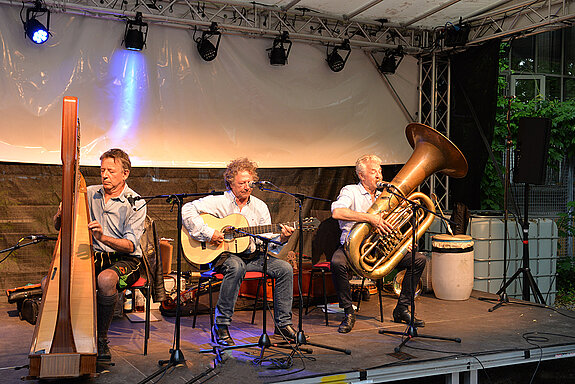 Bestens gelaunt: die Well-Brüder aus´m Biermoos beim Sommer Wunder 2021. (Foto: Stadt Freising)