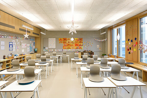 Blick in einen Klassenraum der SteinPark-Schulen. (Foto: Troldtekt by Olaf Wiechers) 