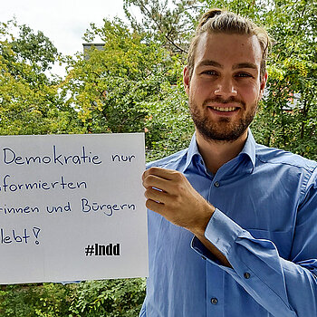Julien Straninger, Referent für gesellschaftspolitische Bildung der Domberg-Akademie "Ich bin dabei, weil Demokratie nur mit informierten Bürgerinnen und Bürgern lebt!"
