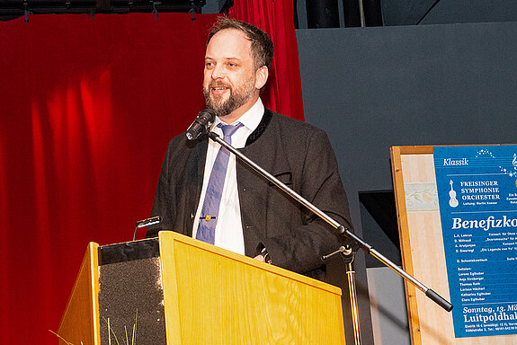 Hohe Wertschätzung zollt Oberbürgermeister Tobias Eschenbacher dem Macher, Förderer, Lehrer und Inspirator.   