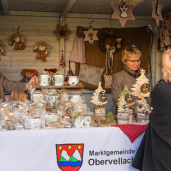 Korbiniansmarkt rund um den Roider-Jackl- Brunnen - Stand Obervellach. (Foto: Stadt Freising)