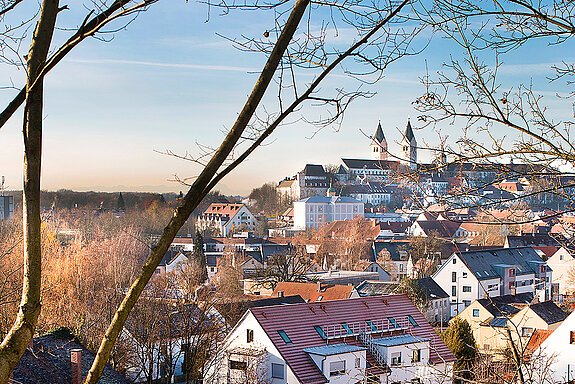 Schöner Blick vom Lankesberg auf den Domberg (Foto: Stadt Freising)