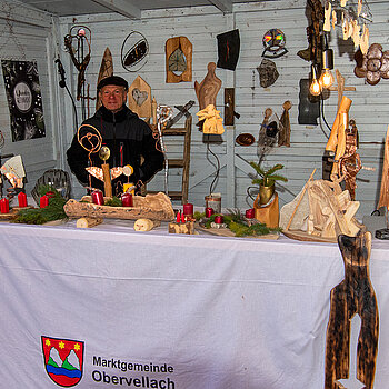 Korbiniansmarkt rund um den Roider-Jackl- Brunnen - Stand Obervellach. (Foto: Stadt Freising)