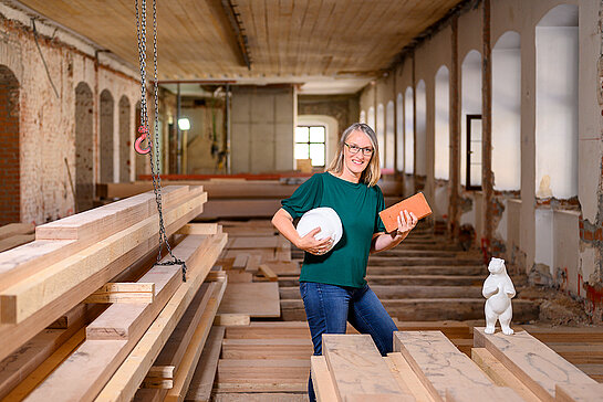 An der hochwertigen Gestaltung von Gebäuden wie dem historischen Asam-Ensemble wirken innerhalb der Stadtverwaltung Architekt*innen und Bauingenieur*innen des Hochbauamts mit. (Foto: Dirk Daniel Mann) 