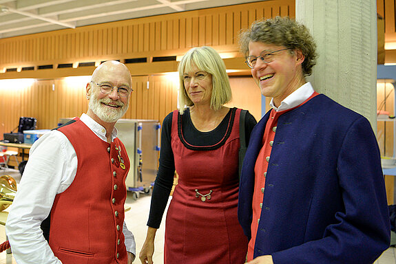 Bestens gelaunt: Jürgen Wüst, Birgit Mooser-Niefanger und Odilo Zapf (v.l.)