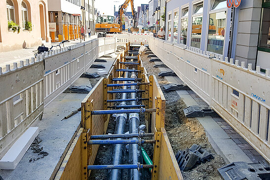 In der Oberen Hauptstraße hat im Juli 2018 die Installation des Wärmenetzes begonnen. (Foto: Stadt Freising)