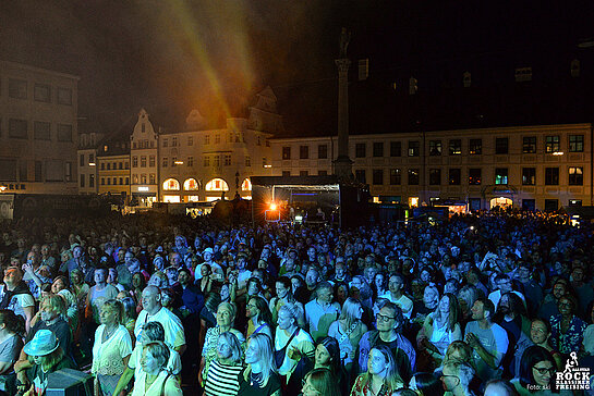 Stars und Bands der regionalen Musikszene rocken beim Altstadtfest-Open-Air am Freitag, 17. Juli 2026, von 18 bis 24 Uhr den Marienplatz. (Foto: ski)