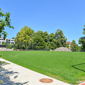 Schulen am SteinPark - Freianlagen. (Foto: Stadt Freising) 