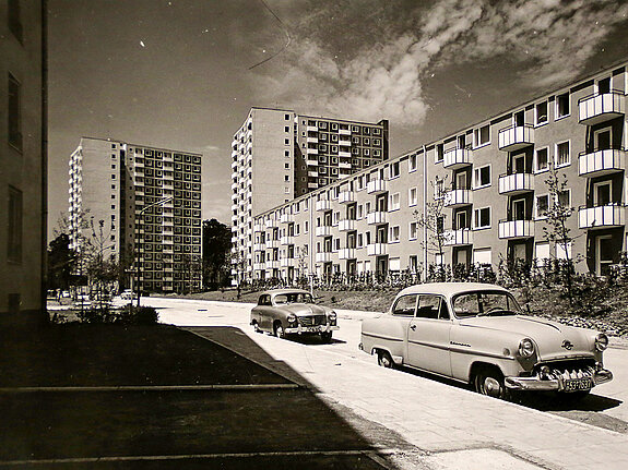 Die Parkstadt Bogenhausen wurde in den 1950er Jahren als gröere Wohnanlage in München errichtet. (Foto: Wohnungs- und Siedlungsbau Bayern)