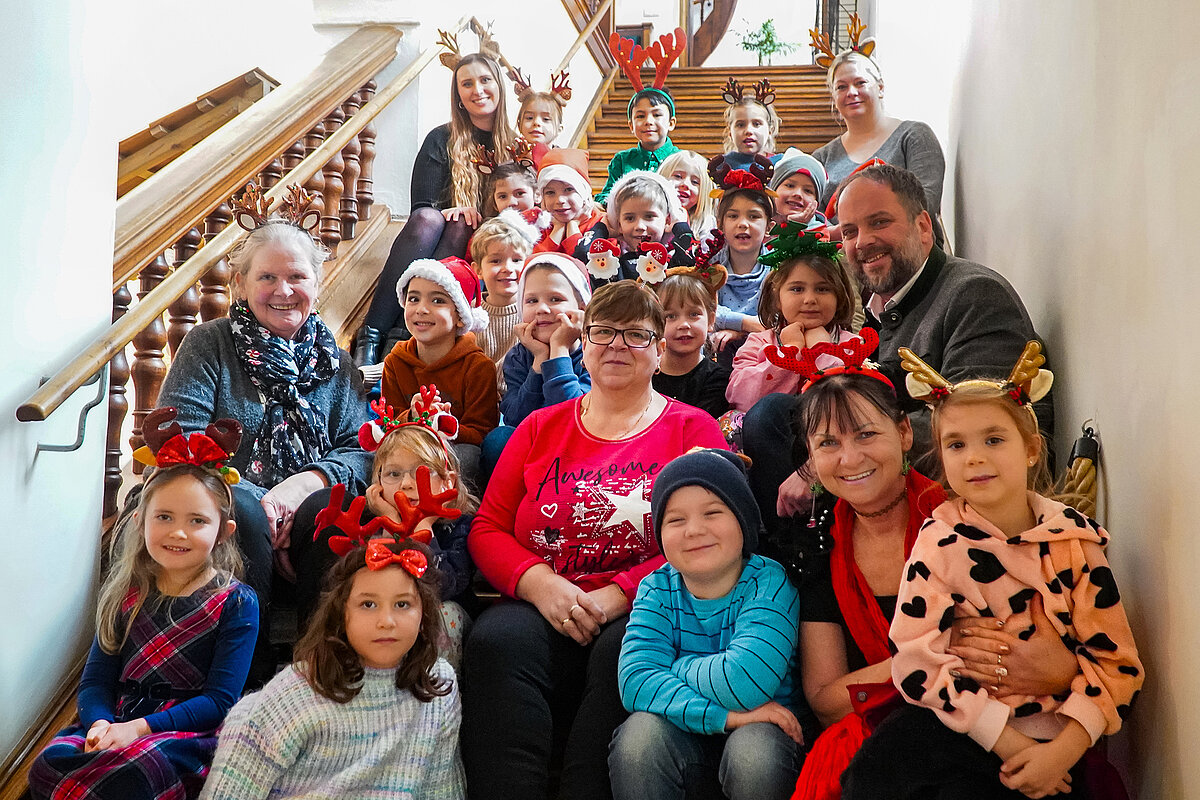 Weihnachtlicher Gruß aus dem Kindergarten St. Klara | Stadt Freising