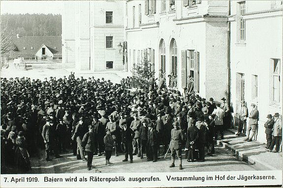 Fotopostkarte des Fotografen Josef Hofmann.