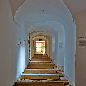 Dachsanierung und Deckenverstärkung im Asamgebäude Freising. 