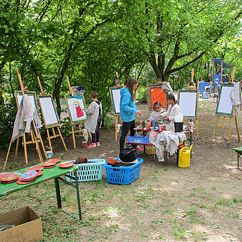 Spielaktion auf dem Spielplatz Obervellacherstraße in Freising