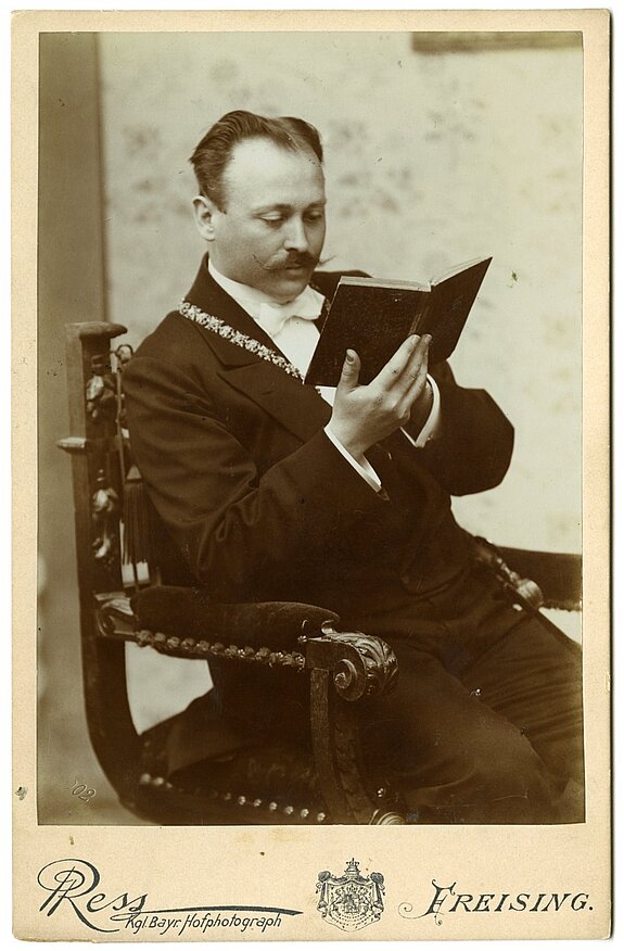 Amtsporträt des Freisinger Bürgermeisters Stephan Bierner aus dem Jahr 1902.