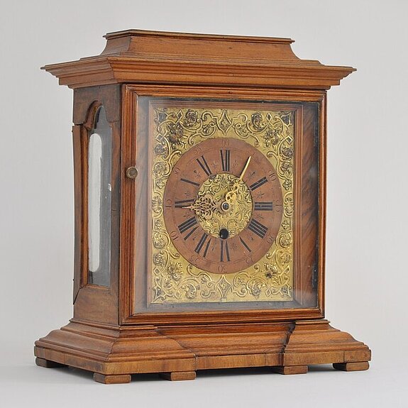 Tischuhr des Uhrmachers Johann Zaglmann, zwischen 1715 und 1740 gefertigt