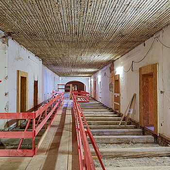 Dachsanierung und Deckenverstärkung im Asamgebäude Freising. 